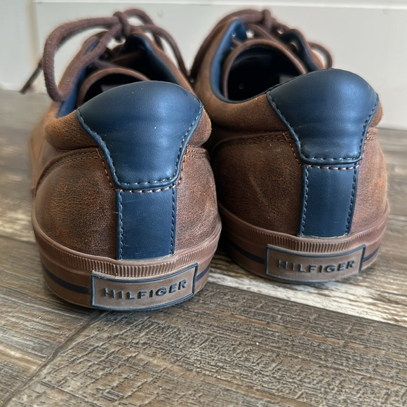Mens Tommy Hilfiger casual shoes - Picture 4 of 9
